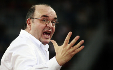 U Beogradu umro proslavljeni košarkaški trener Duško Vujošević