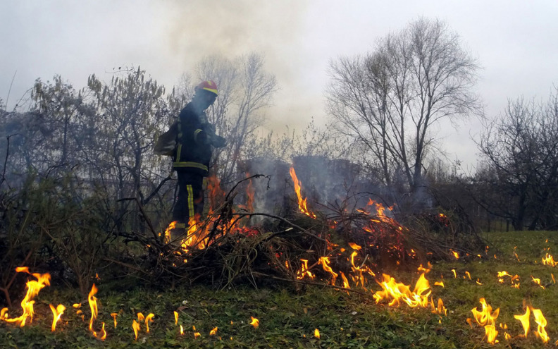 BORBA S POŽARIMA 'Paljenje korova uvijek treba prijaviti i ne igrati se vatrom'