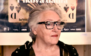 Thompson proglašen počasnin građaninom Raba, poznata umjetnica vratila titulu