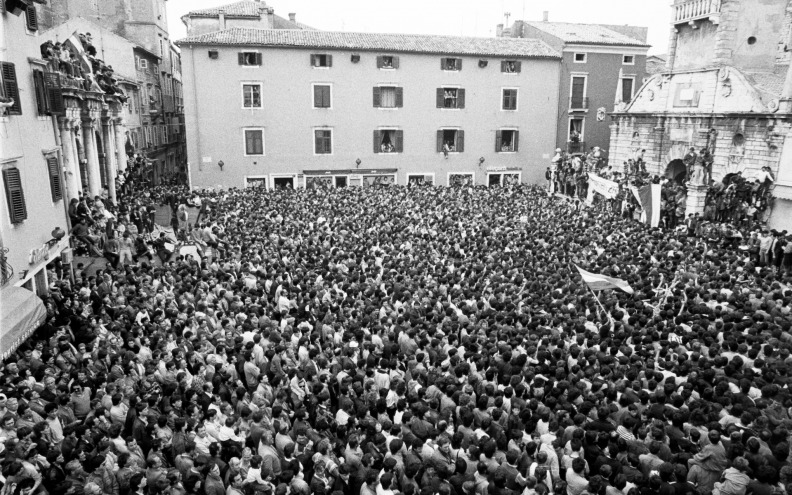 Večeras trenutci za povijest uz podizanje pehara za 40 godina, Erlić pozvao građane na Forum i Narodni trg