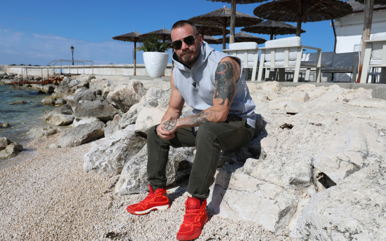 Viranin je sparing partner višestrukom svjetskom prvaku u bare-knuckle boksu: 'Imam još četiri ili pet godina za borbe'