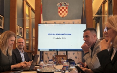 ZADAR GRADI I OBNAVLJA Ulaže se u škole, ceste i gradske projekte