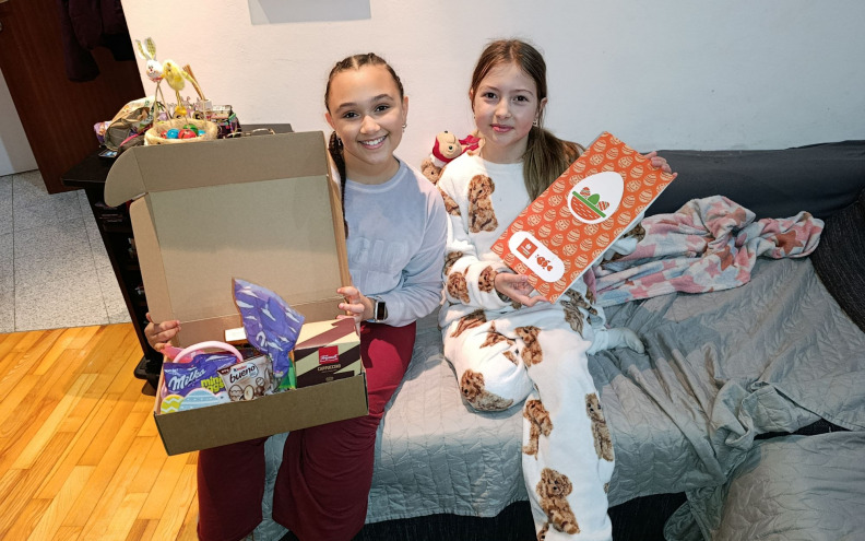 Studenac uključio preko stotinu djece u ovogodišnji program „Narančaste ribice“, aktivnosti započele podjelom uskrsnih poklona