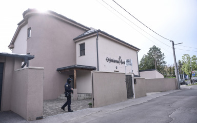 NOVI DETALJI STRAVIČNOG SLUČAJA Mladić u Šestinama ubijen hicima iz pištolja u objektu s biljarom i automatima