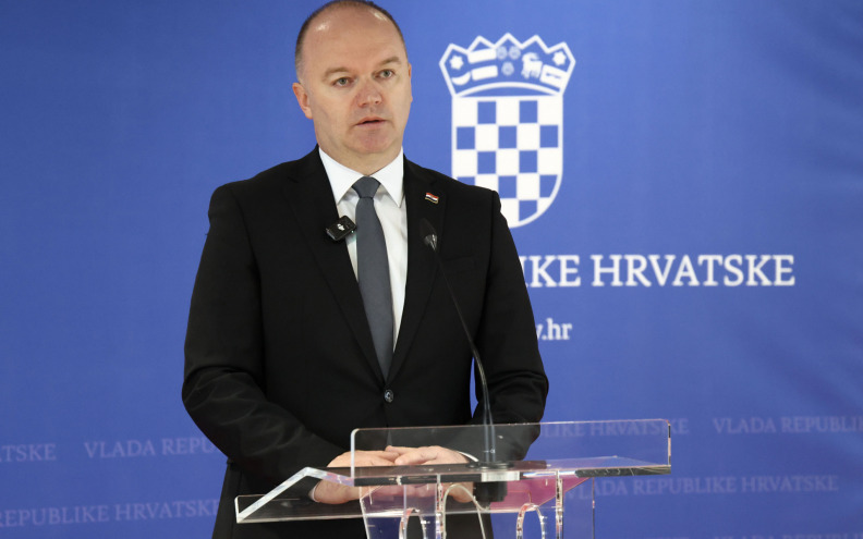 Ministar Ivan Šipić obišao vrtić u Pridrazi, a sastao se i s načelnikom Josom Klapanom