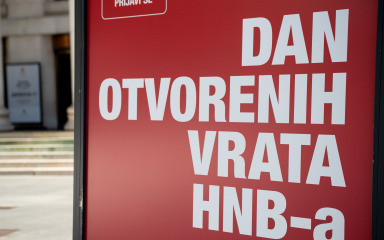 Na Danu otvorenih vrata HNB-a više od 700 građana