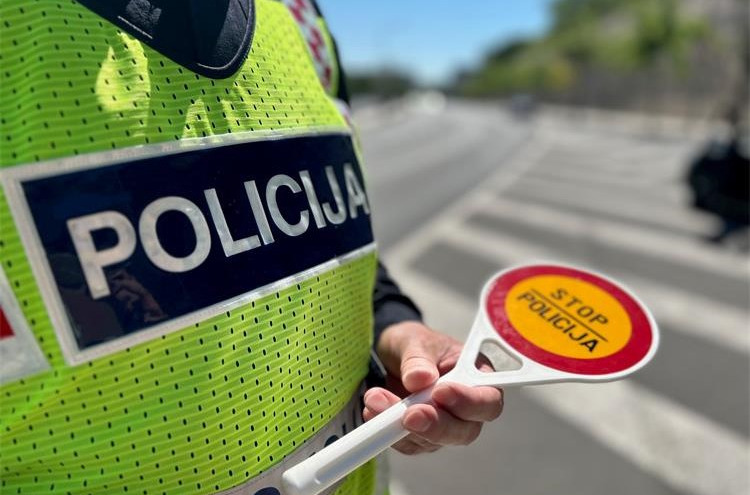 U Preku napuhao 2,17 promila, evo koliku je kaznu dobio