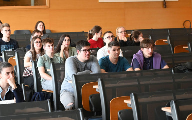 Ekran uništava mozak: ‘Sve manje pamtimo, smanjujemo vlastite sposobnosti i upadamo u dopaminsku zamku’