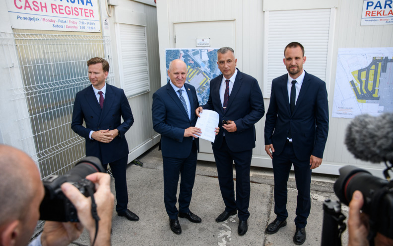 FOTO Ravnice dobivaju novih 400 parking mjesta i – naplatu!