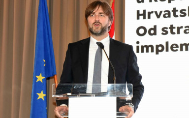 Ministar Ćorić odgovorio guverneru Vujčiću: ‘Hrvatski brod plovi stabilno’