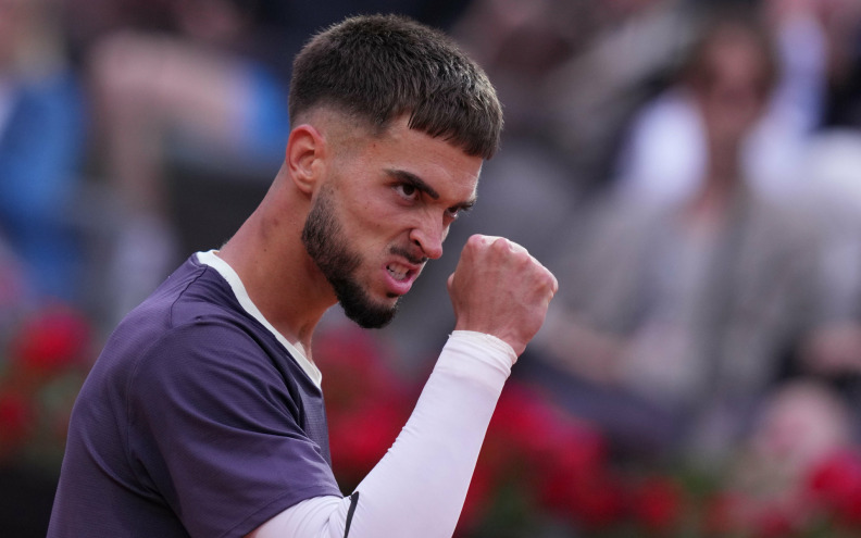 Dino Prižmić došao do prve pobjede na Grand Slam turniru