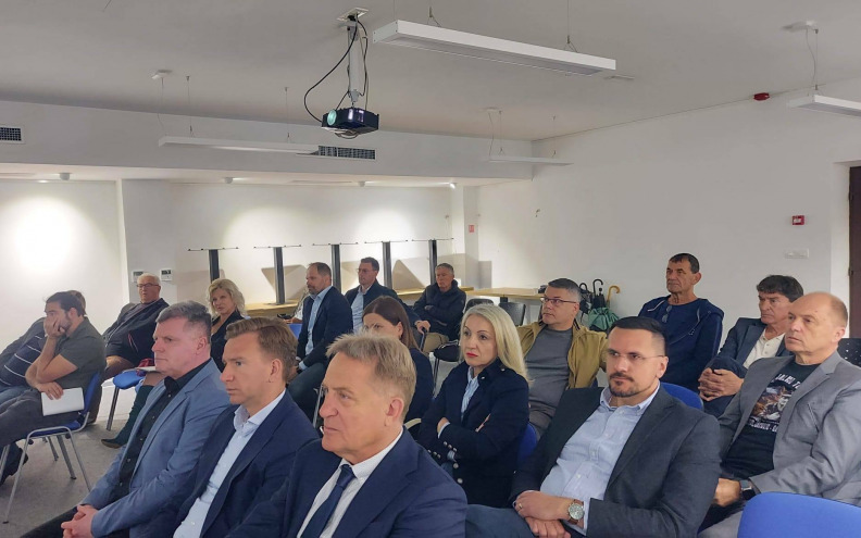 U Benkovcu održan skup o hrvatskoj nacionalnoj baštini i obnovi crkvice iz vremena kneza Branimira