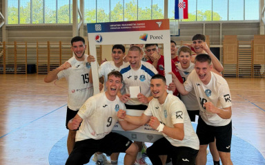 Zadar 2013 u četvrtfinalu državnog prvenstva, Zadar 1954 razigrava od 9. do 12. pozicije