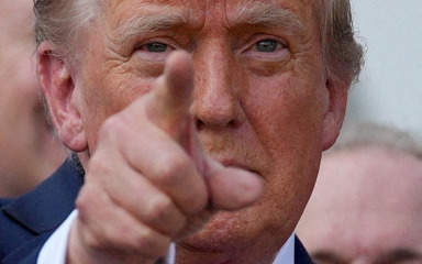 Trump kaže da su pregovori s Iranom u završnoj fazi, napadi i dalje mogući