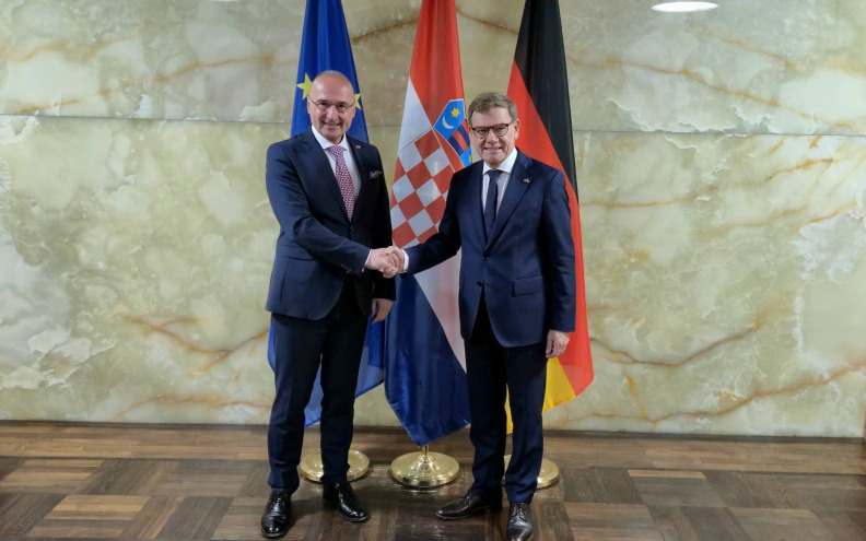 ZAJEDNIČKI AKCIJSKI PLAN Luka Zadar dio nove strateške suradnje Hrvatske i Njemačke