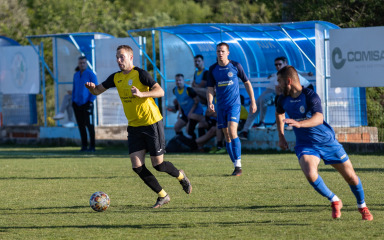 Nade Galovca ponovno žive, Pakoštanima veliki derbi vrha