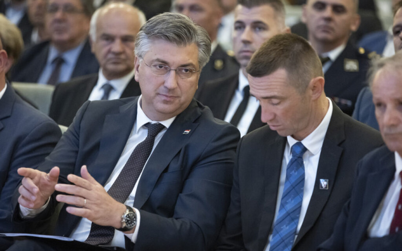 U KOALICIJI SVE NAPETIJE Penava i dalje tvrdi da ga je Plenković namjerno ignorirao na Bleiburgu