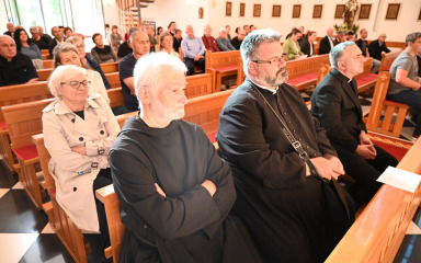 Održan susret sakristana i poslužitelja u liturgiji Zadarske nadbiskupije na Smiljevcu u Zadru