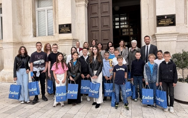 MLADI GENIJALCI Gradonačelnik Erlić primio mlade matematičare i sudoku prvakinju: ‘Grad će uvijek biti podrška obrazovanju’
