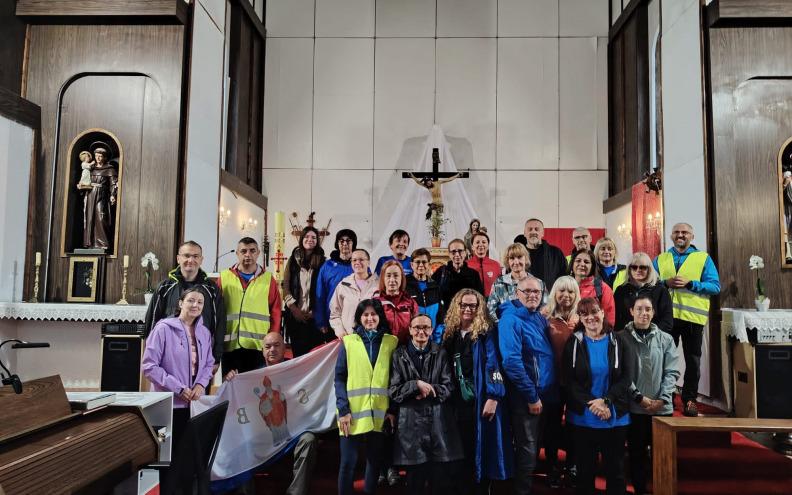 KIŠA, MOLITVA I ZAJEDNIŠTVO Završeni svibanjski Camino Zadar dani, hodočasnici još jednom oživjeli drevni put svetog Jakova
