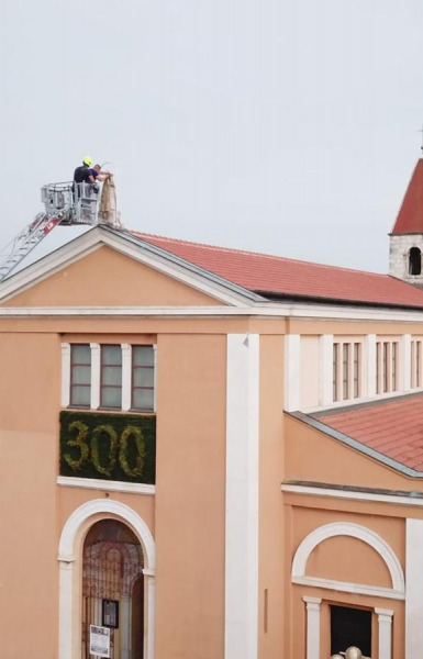 [VIDEO] Sutra se slavi blagdan Gospe Loretske, pogledajte kako se Arbanasi spremaju za veliku feštu