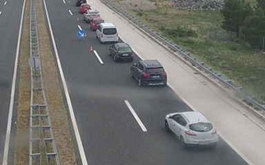 Prometna nesreća kod odmorišta Krka. Promet na A1 između čvorova Skradin i Šibenik je u prekidu