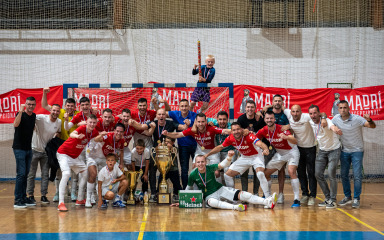 Varoš ZDC uvjerljiva u finalu Prve futsalske lige Zadar, sezona za pamćenje okrunjena obranom titule prvaka