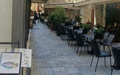 SVAKE SEZONE ISTA PRIČA Štekatima van gabarita izašlo 37 ugostitelja: ‘Prekršitelji riskiraju gubitak dozvole’