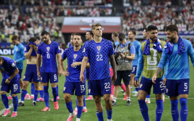 Zlatko Dalić treba preispitati neke stvari. SP nije pozornica na kojoj se igrače vraća u život!