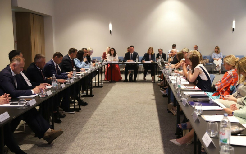 Dožupan Dujela na sjednici Hrvatske zajednice županija, razgovaralo se o financijama, riznici i programu EPAS