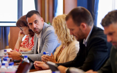NOVI PROJEKTI Na Molatu se otvara prilika za ugostitelje. Grad daje u zakup državno zemljište od 95 m2 za početnu cijenu od 90 eura mjesečno