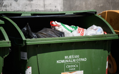 Čistoća postavila lokote na kontejnere, no mnogi su nasilno otvoreni: ‘Planira se postavljanje videonadzora’