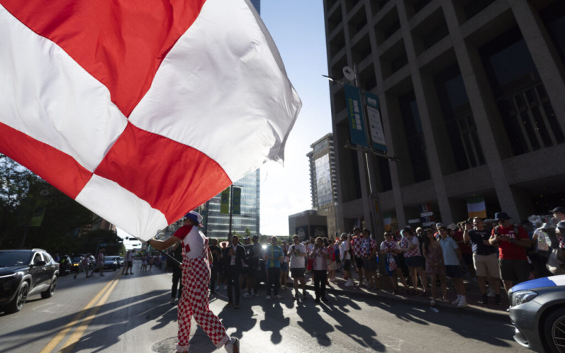 Hrvatski navijači u Philadelphiji moraju paziti na jednu stvar: 'Nikako nemojte odjenuti Rockyja u kockice!'