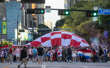 VIDEO  Kockice okupirale Dallas! Domaćini ostavljeni bez teksta!