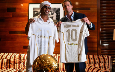 Ronaldinho se vratio nogometu, potpisao za talijanskog trećeligaša: ‘Vraćam se s istim osmijehom’