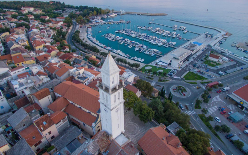 Znate li gdje se nalazi jedan od najstarijih europskih zakonika, ali i najbolji škamp na Jadranu?