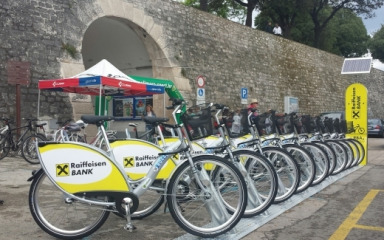 DOPRINOS ODRŽIVOJ MOBILNOSTI Grad Zadar gradi nove četiri nadstrešnice za gradske bicikle