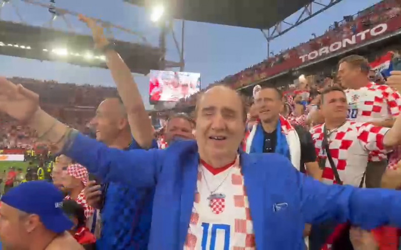 [VIDEO] SCENE ZA PAMĆENJE Grdović poveo navijačko slavlje u Torontu, tribinama odjekivao njegov veliki hit