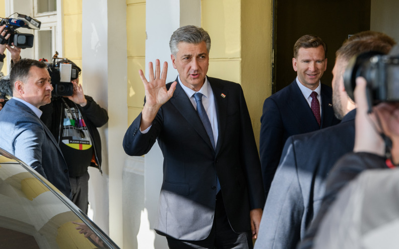 Plenković na otvorenju novog putničkog terminala u Zemuniku: 'Nismo jedina turistička destinacija na Mediteranu, svi se bore za turiste'