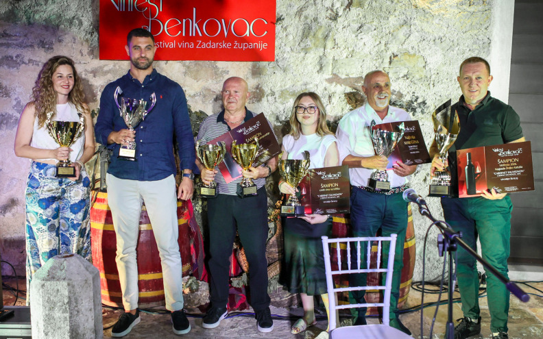 FOTO Vinska fešta u Benkovcu: Škaulj odnio šampionsku titulu, zadarska vina nikad nisu izgledala moćnije