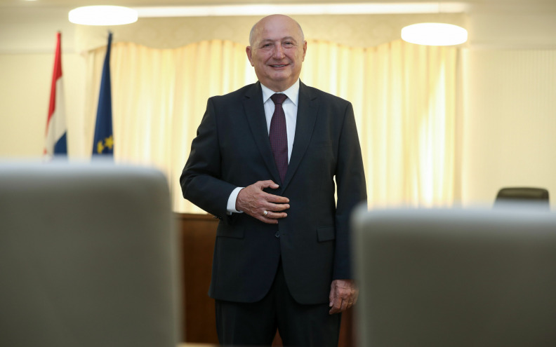 Zoran Milanović i bivši šef Ustavnog suda razmijenili tešku verbalnu kanonadu