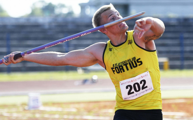 Zadarski atletičar nakon osvajanja zlatne medalje na Prvenstvu Hrvatske: 'Puno je natjecanja i treninga, nemam vremena razmišljati'