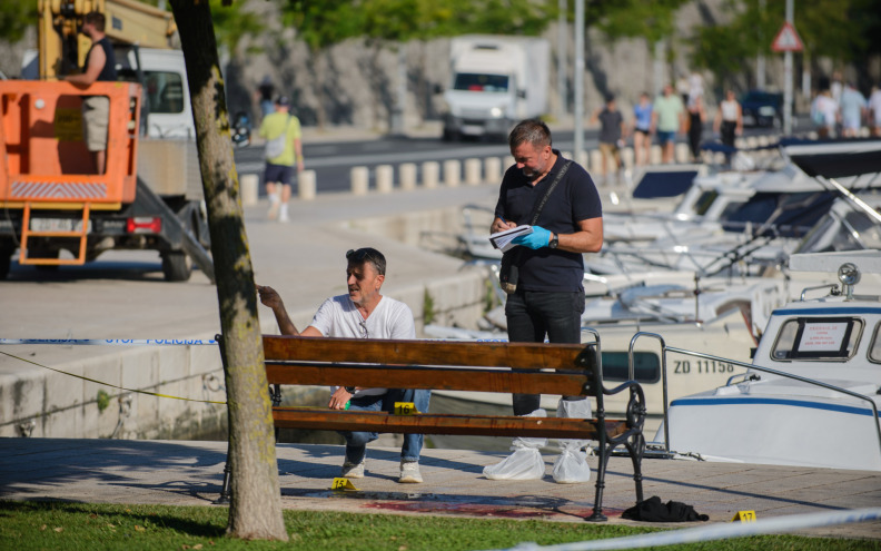 [FOTO] Ovo je mjesto jutrošnjeg sukoba u Jazinama, sve je puno tragova krvi