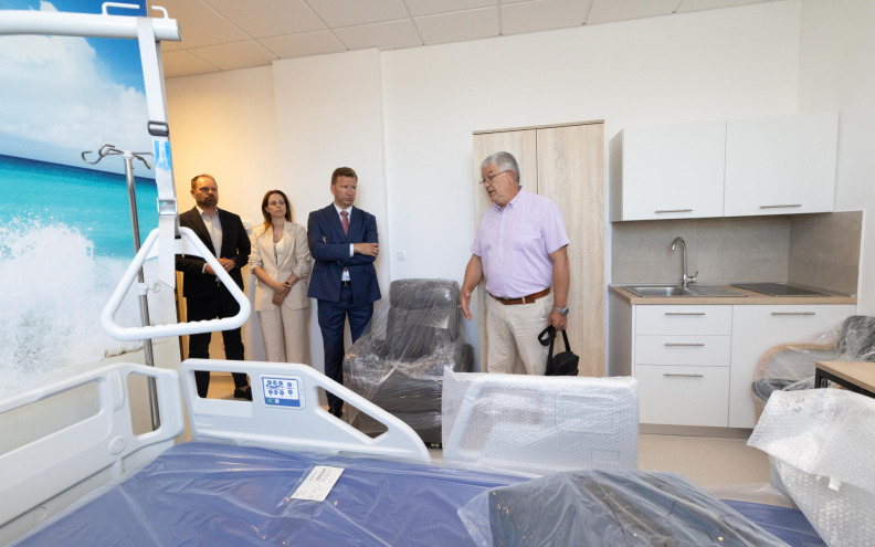 [FOTO] Župan Bilaver obišao hospicij u Babindubu koji otvara na jesen: 'Palijativna skrb sada je dio primarne zdravstvene zaštite'