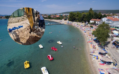 Sukošanskim iznajmljivačima i bageri na plaži i veći porez, a gosti odlaze