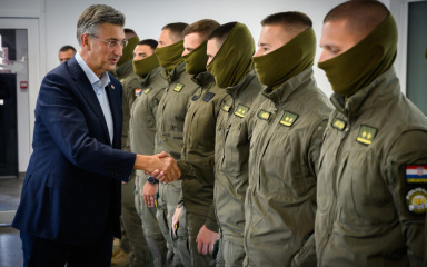 Plenković u Parizu sa specijalnom policijom: ‘Spriječena je politička pogreška’