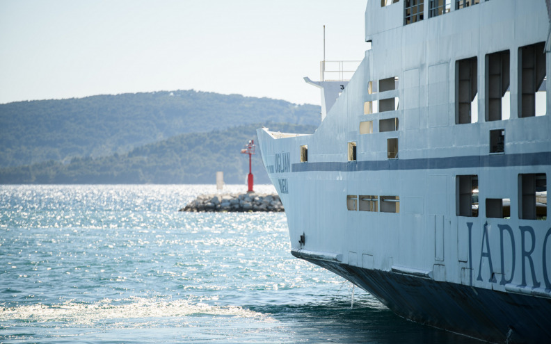 Jadrolinija najavila vikend gužve, među najopterećenijima linije Zadar – Preko i Biograd – Tkon