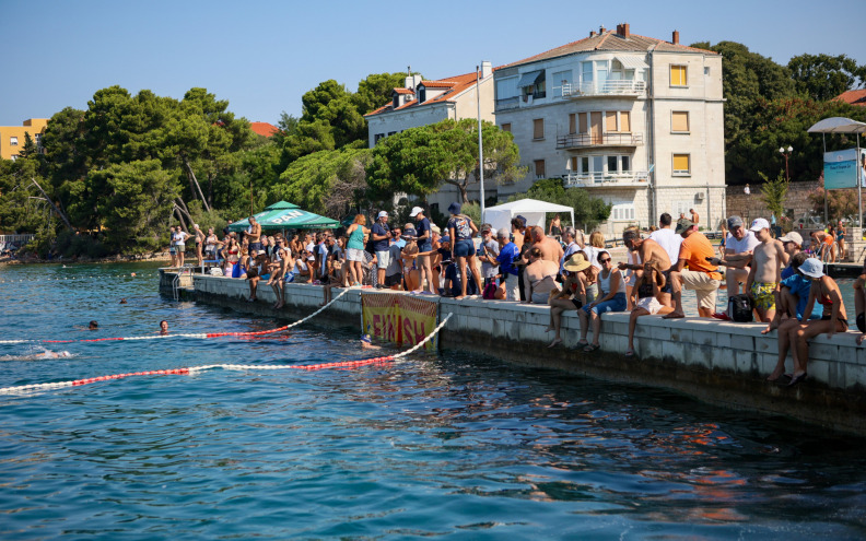 Održan Plivački maraton Preko – Zadar, evo tko je pobijedio