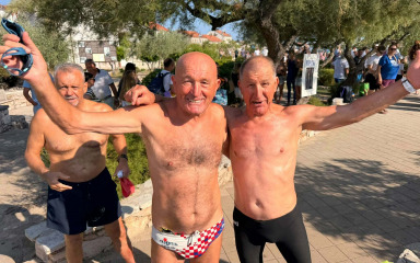 “Prošli smo teške životne situacije, a rad i sport, posebno plivanje, pomogli su nam nastaviti dalje”