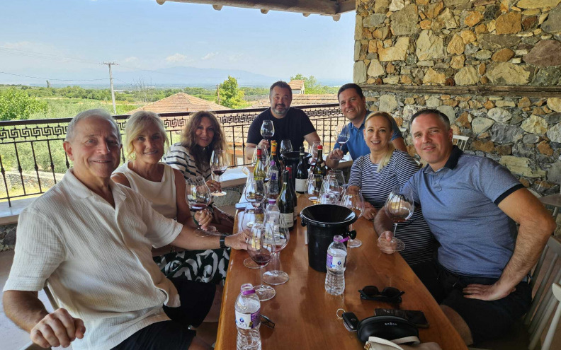 VINSKE KRONIKE Makedonía - grčki odgovor na talijanski Piemonte